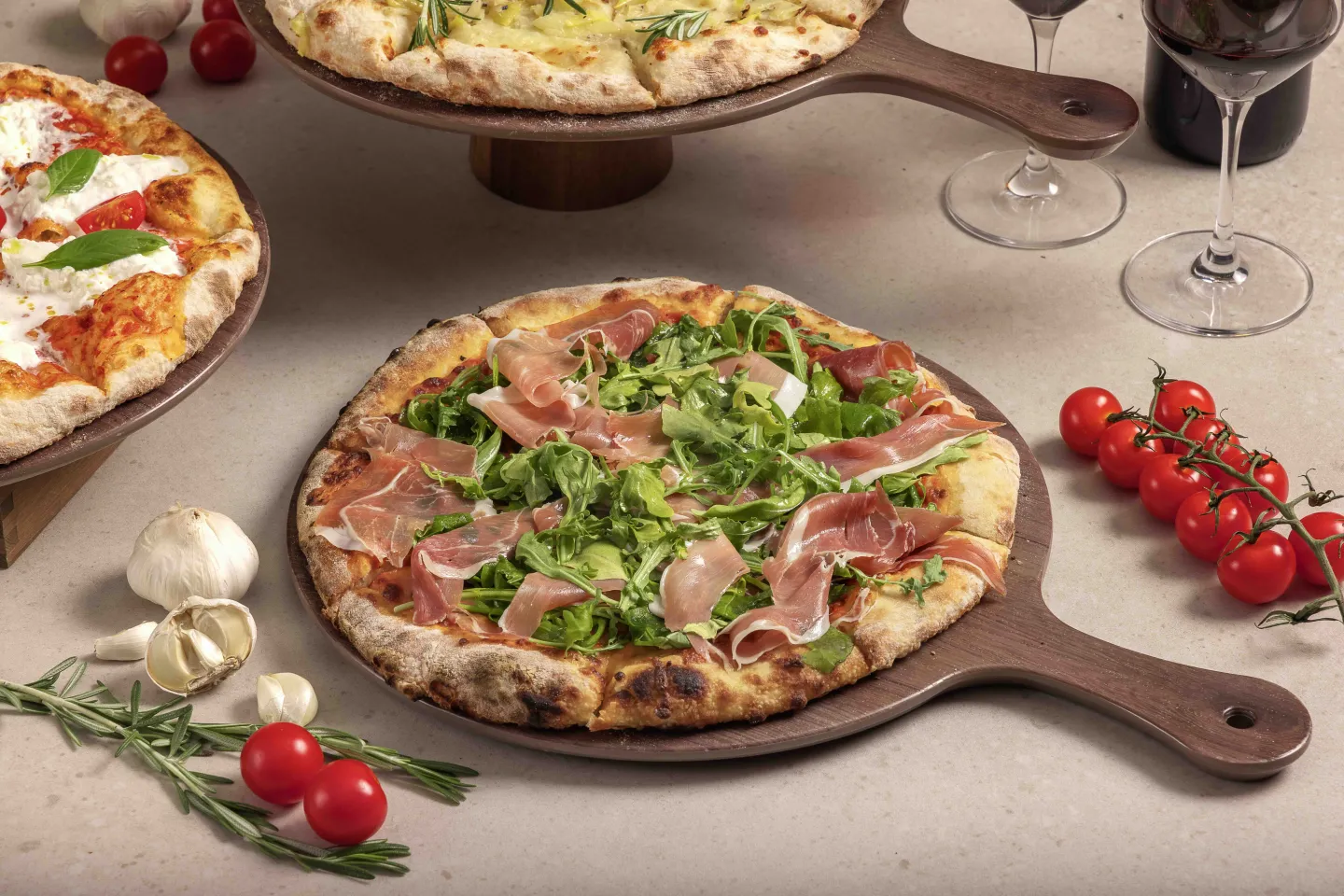 プロシュートピザ