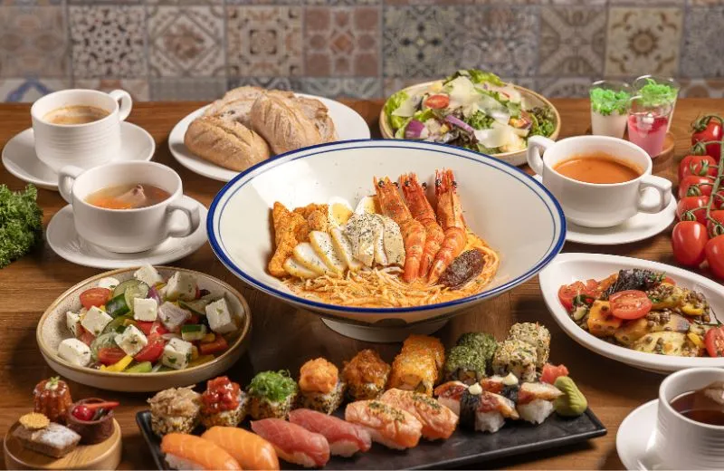 モダン・ビュッフェ - ラクサ 